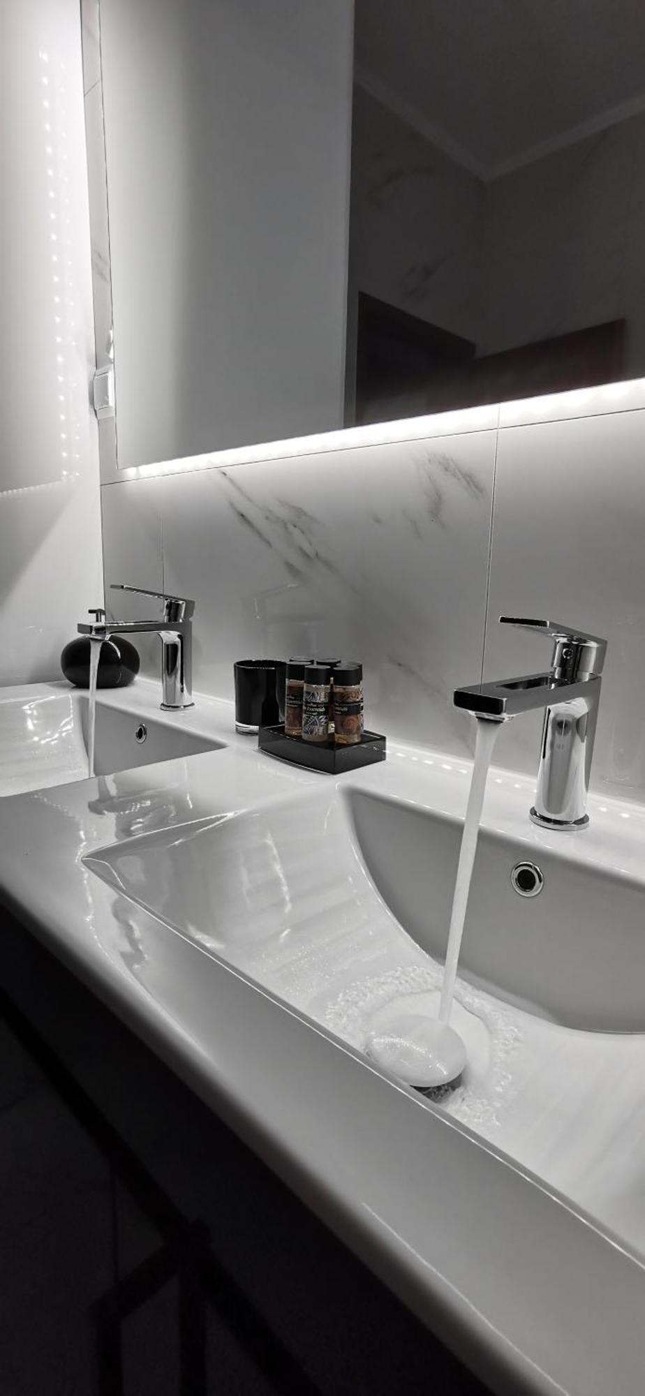 W Pearl Suite Néa Péramos Eksteriør bilde
